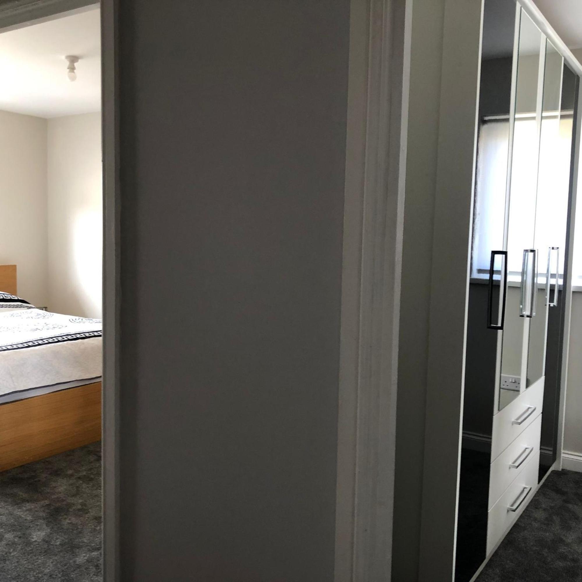 Cozy House With Free Parking & Wifi Near Maryland Station Hotel Londen Buitenkant foto
